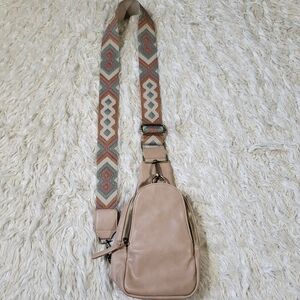 Anthropologie Urban Originals Liberty Cross-Body Bag in Blush Pink